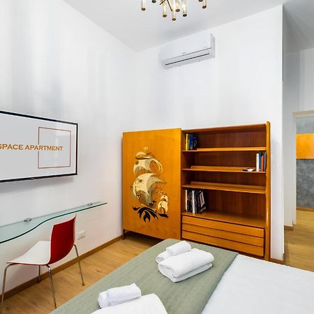 The Space Rooms Rome Exterior photo